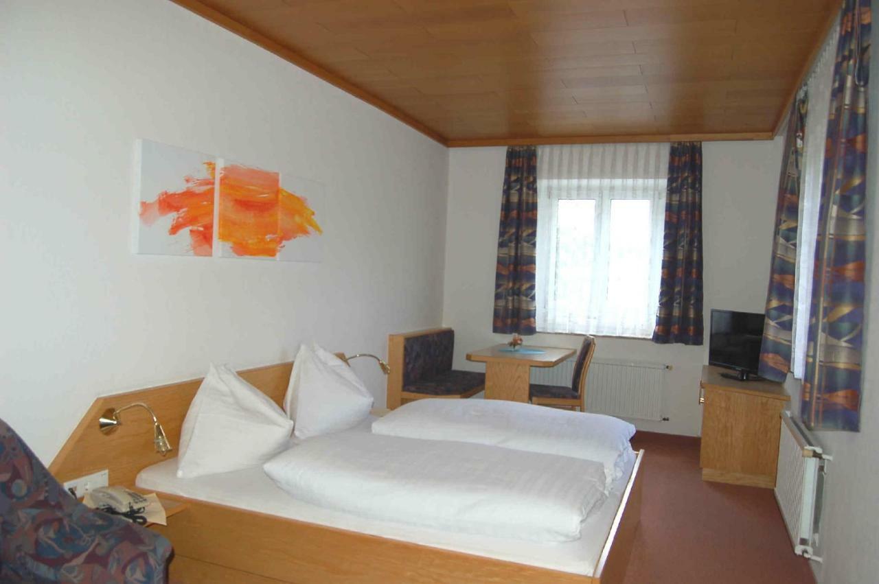 Gasthof Huber Wels Zewnętrze zdjęcie